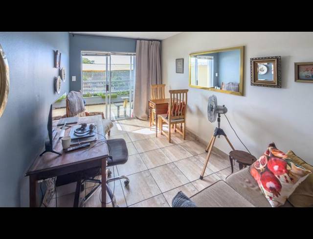 2 BEDROOM APARTMENT FOR SALE IN DURBANVILLE CENTRAL